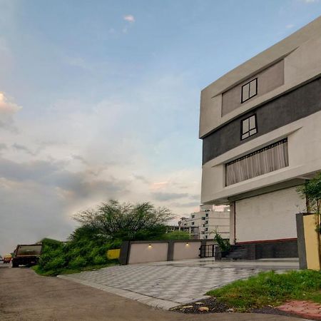 Hotel Signature Planet Indore Exterior foto
