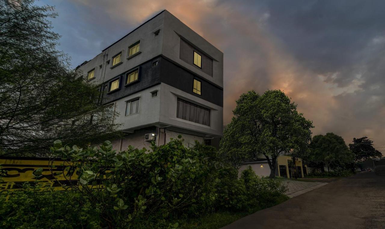 Hotel Signature Planet Indore Exterior foto