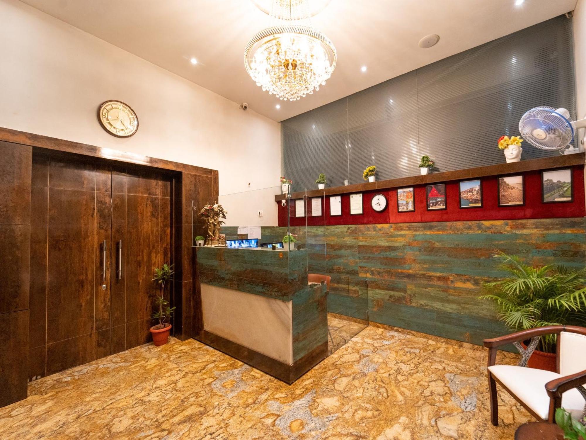 Hotel Signature Planet Indore Exterior foto